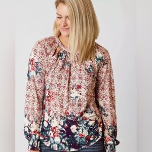 Lucky Brand|Boho Cut out knit cotton/linen blend floral blouse•••Size 1x🫶🏻